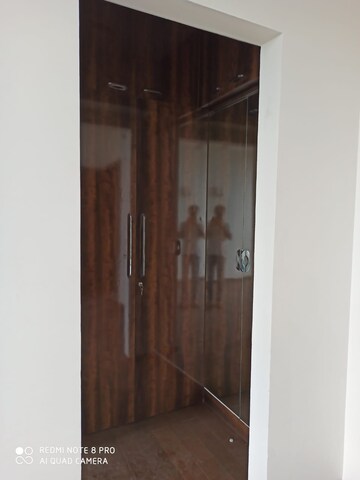 Furnished Amenities in 3.5 BHK Apartment at M3M Golf Estate, Sector 65 – for Rent