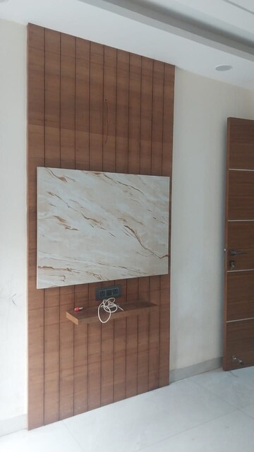 Bathroom in 3 BHK Builder Floor at Indrapuram – for Sale