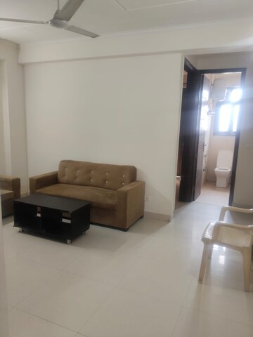 1 BHK Builder Floor For Rent in Paryavaran Complex