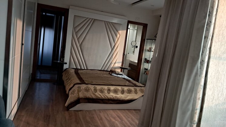 Bedroom, oberoi-springs 4 Bedroom 2600 Sq.Ft. Apartment In Andheri West Mumbai 8385682