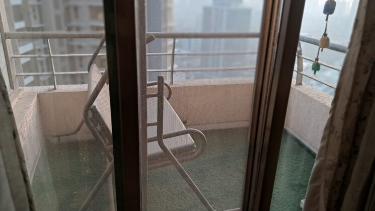 Bathroom, oberoi-springs 4 Bedroom 2600 Sq.Ft. Apartment In Andheri West Mumbai 8385682