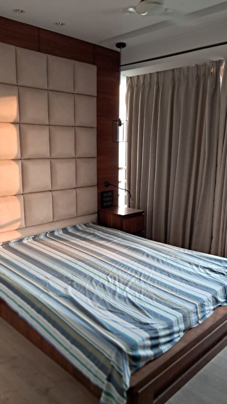 Bedroom, oberoi-springs 4 Bedroom 2600 Sq.Ft. Apartment In Andheri West Mumbai 8385682