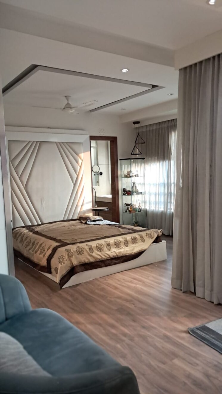 Bedroom, oberoi-springs 4 Bedroom 2600 Sq.Ft. Apartment In Andheri West Mumbai 8385682