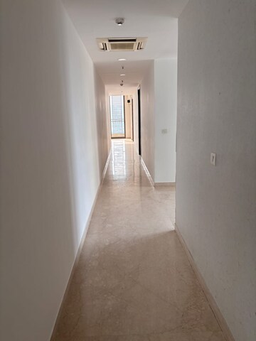 Building Lobby in 4 BHK Apartment at M3M Golf Estate, Sector 65 – for Rent