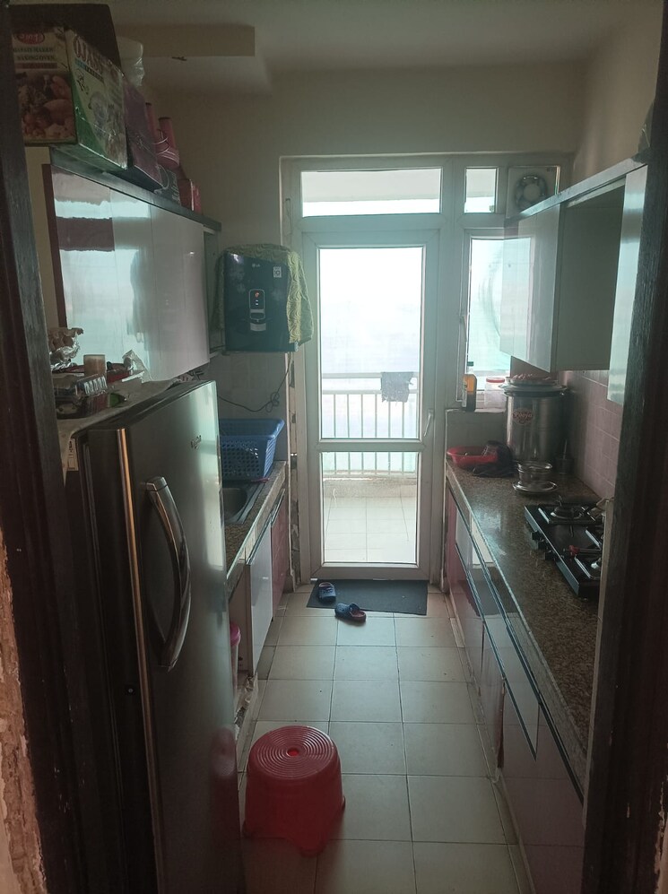 Bathroom, klj-greens 2 Bedroom 964 Sq.Ft. Apartment In Sector 77 Faridabad 8385736