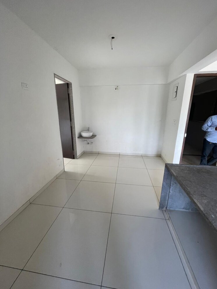 Kitchen, science city 2 Bedroom 270 Sq.Yd. Apartment In Science City Ahmedabad 8385905