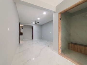 Room in 3 BHK Builder Floor at Hsr Layout – for Rent