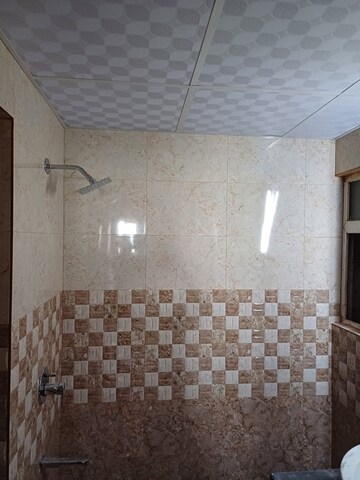 Bathroom in 3.5 BHK Apartment at Antriksh Nature, Sector 52 – for Rent