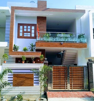 3 BHK Independent House – Exterior View View at Wazirganj - for Sale