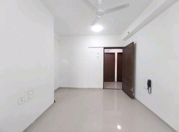 Room in 1 BHK Apartment at JP North Aviva, Mira Road – for Rent