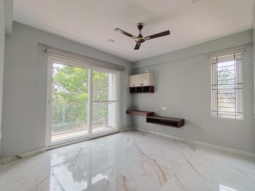 Room in 3 BHK Builder Floor at Hsr Layout – for Rent