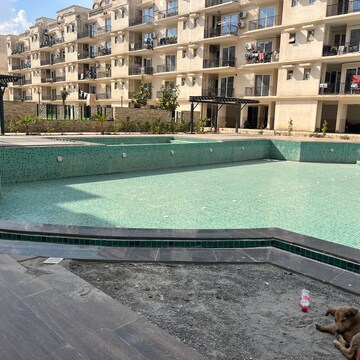 Swimming Pool in 3 BHK Apartment at Signature Global Park 4 and 5, Sohna Sector 34 – for Sale