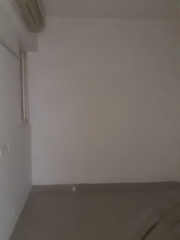 Furnished Amenities in 3 BHK Apartment at Saya Zion, Sector 4 Greater Noida – for Rent