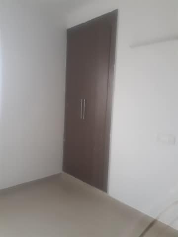 Furnished Amenities in 3 BHK Apartment at Saya Zion, Sector 4 Greater Noida – for Rent