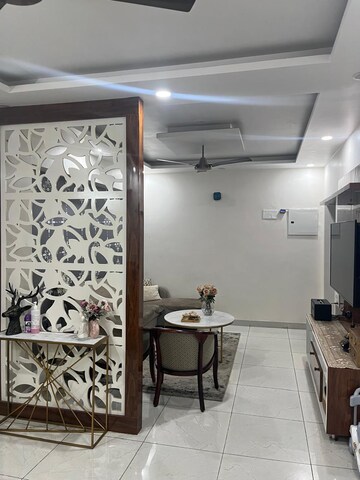 Team Area in 2 BHK Apartment at Shiv Sai Emerald Heights, Sector 88 – for Sale