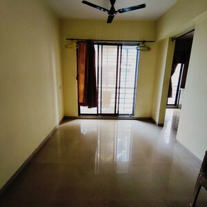 Room in 2 BHK Apartment at Mahakali Niwas, Kamothe Sector 21 – for Sale