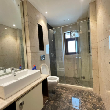 Bathroom in 3 BHK Builder Floor at Kohli One Malibu Town, Malibu Town – for Rent