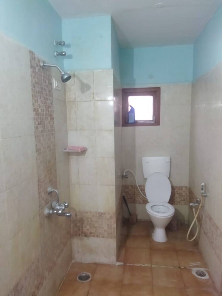 Bathroom, greenwood-apartment 2.5 Bedroom 900 Sq.Ft. Apartment In Gomti Nagar Lucknow 8385961