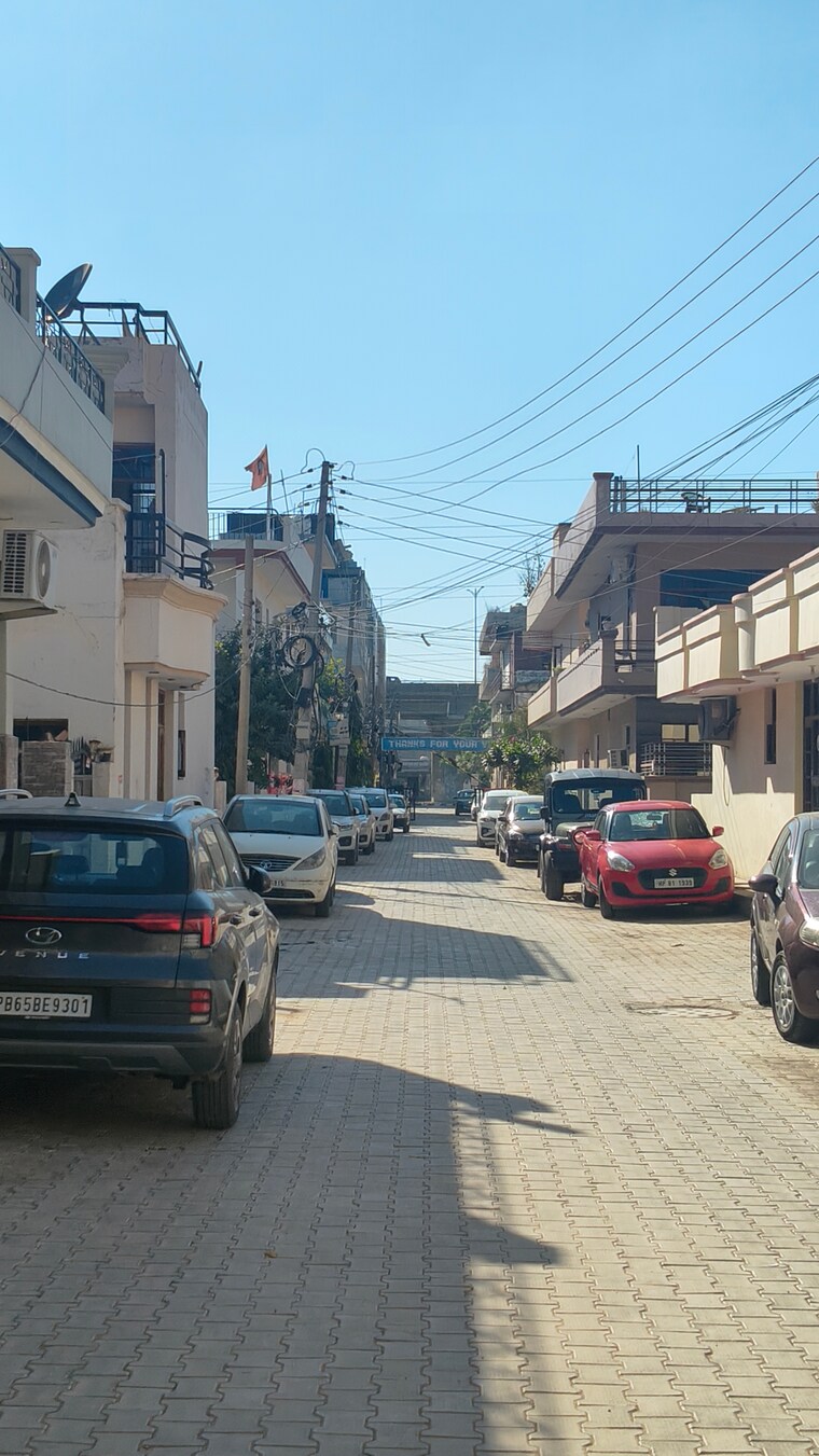 Exterior View, ambala highway 6 Bedroom 235 Sq.Yd. Independent House In Ambala Highway Zirakpur 8385970