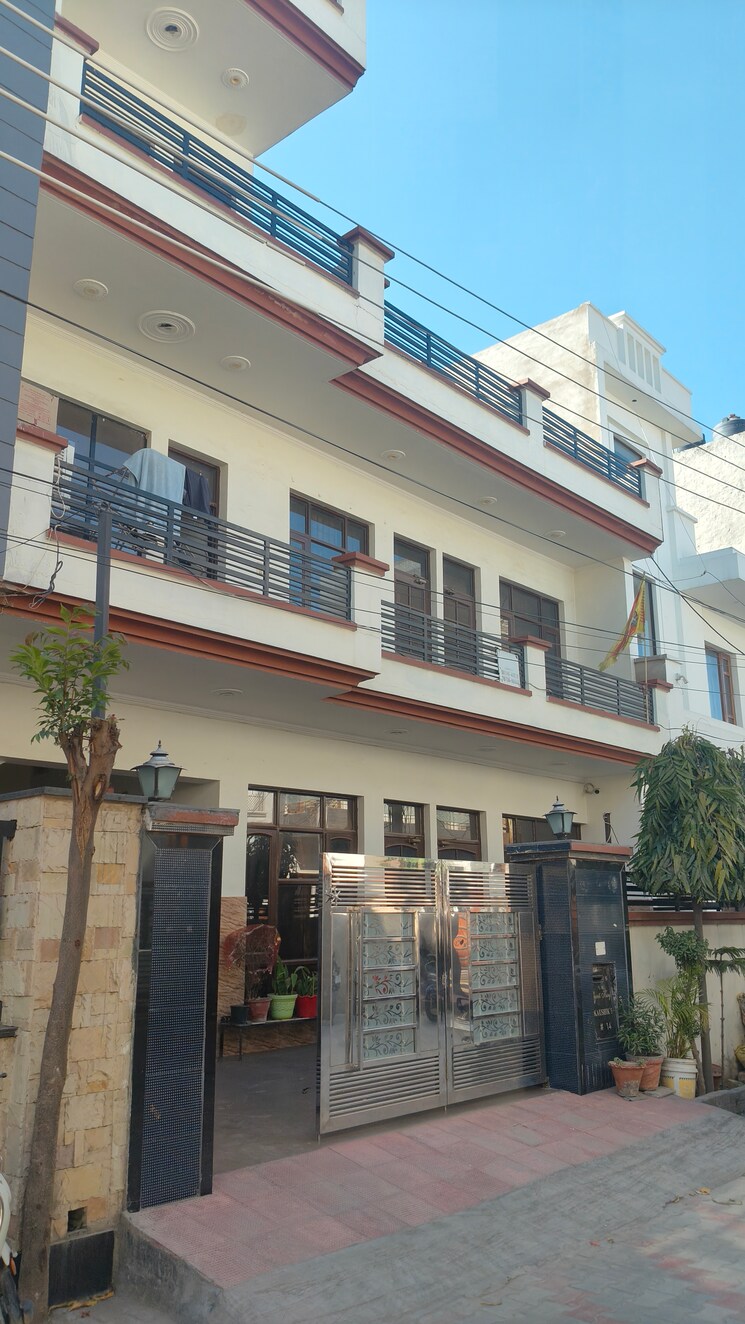 Exterior View, ambala highway 6 Bedroom 235 Sq.Yd. Independent House In Ambala Highway Zirakpur 8385970