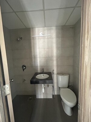 Bathroom in 4 BHK Apartment at Piramal Vaikunth, Balkum Pada – for Sale