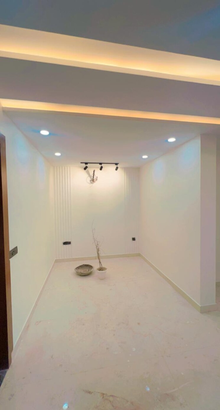 Room, bptp-parkland-pride 3 Bedroom 1850 Sq.Ft. Builder Floor In Sector 77 Faridabad 8385998