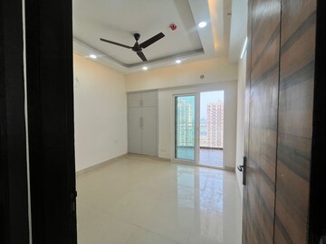 Room in 3 BHK Apartment at Samridhi Daksh Avenue, Sector 150 – for Rent