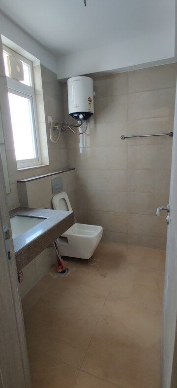 Bathroom in 3 BHK Apartment at Emaar Palm Premier, Sector 77 – for Rent