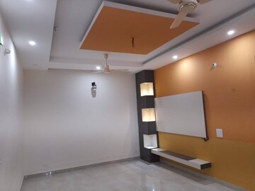 Room in 2 BHK Builder Floor at Aman Vihar – for Rent