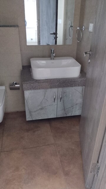 Bathroom in 3 BHK Apartment at Emaar Palm Heights, Sector 77 – for Rent