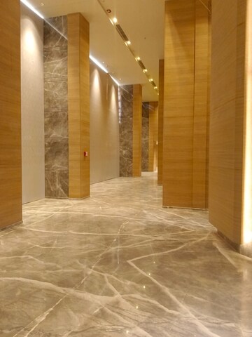 Room in 4 BHK Apartment at Adani Ten BKC, Bandra East – for Rent