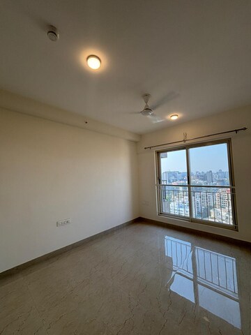 Room in 3 BHK Apartment at Supreme Estia Phase 1, Baner – for Rent