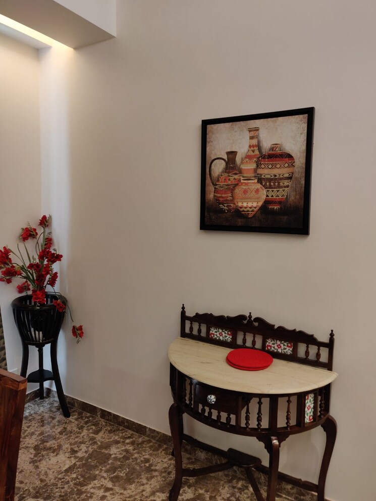 Master Bedroom, panchsheel enclave 4 Bedroom 350 Sq.Yd. Builder Floor In Panchsheel Enclave Delhi 8386087