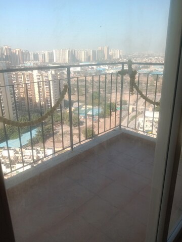 Balcony in 3 BHK Apartment at Amrapali Dream Valley, Tech Zone 4 Greater Noida – for Rent