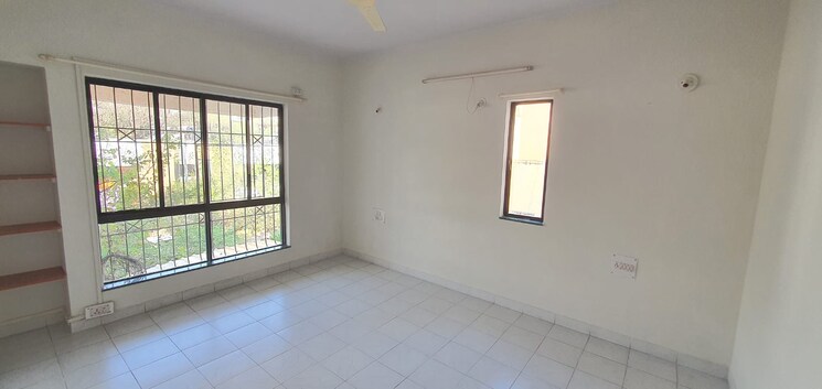 Room, la-chapelle 3 Bedroom 1600 Sq.Ft. Apartment In Baner Pune 8386141