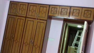 Furnished Amenities in 3 BHK Apartment at Nbcc Vibgyor Towers, Rajarhat New Town – for Rent