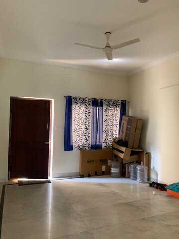 Furnished Amenities in 3 BHK Apartment at Monte Carlo Apartments, Hi Tech City – for Rent