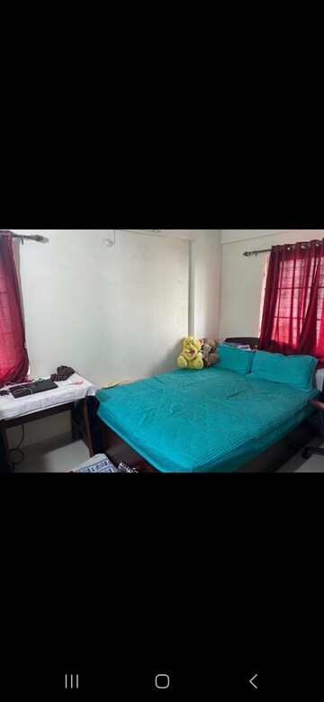 Bedroom in 1 BHK Apartment at Amanora Desire Tower, Magarpatta Road – for Rent