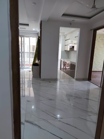 Building Lobby in 3 BHK Apartment at Gomti Nagar – for Rent