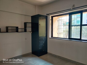 Bedroom in 2 BHK Apartment at Sunglow Chs, Powai – for Rent