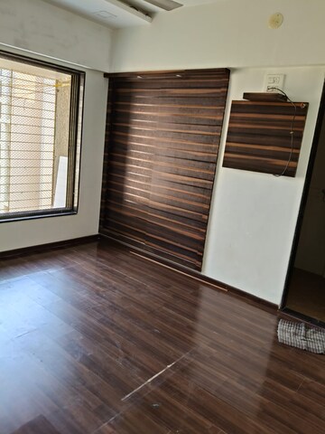 Room in 2 BHK Apartment at Acme Ozone Oakwood and Ashwood, Manpada – for Rent