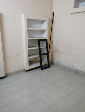 Room in 2 BHK Independent House at Aliganj – for Rent