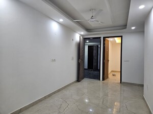 Room in 2 BHK Builder Floor at Saket – for Sale