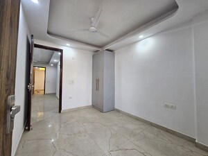 Room in 2 BHK Builder Floor at Saket – for Sale