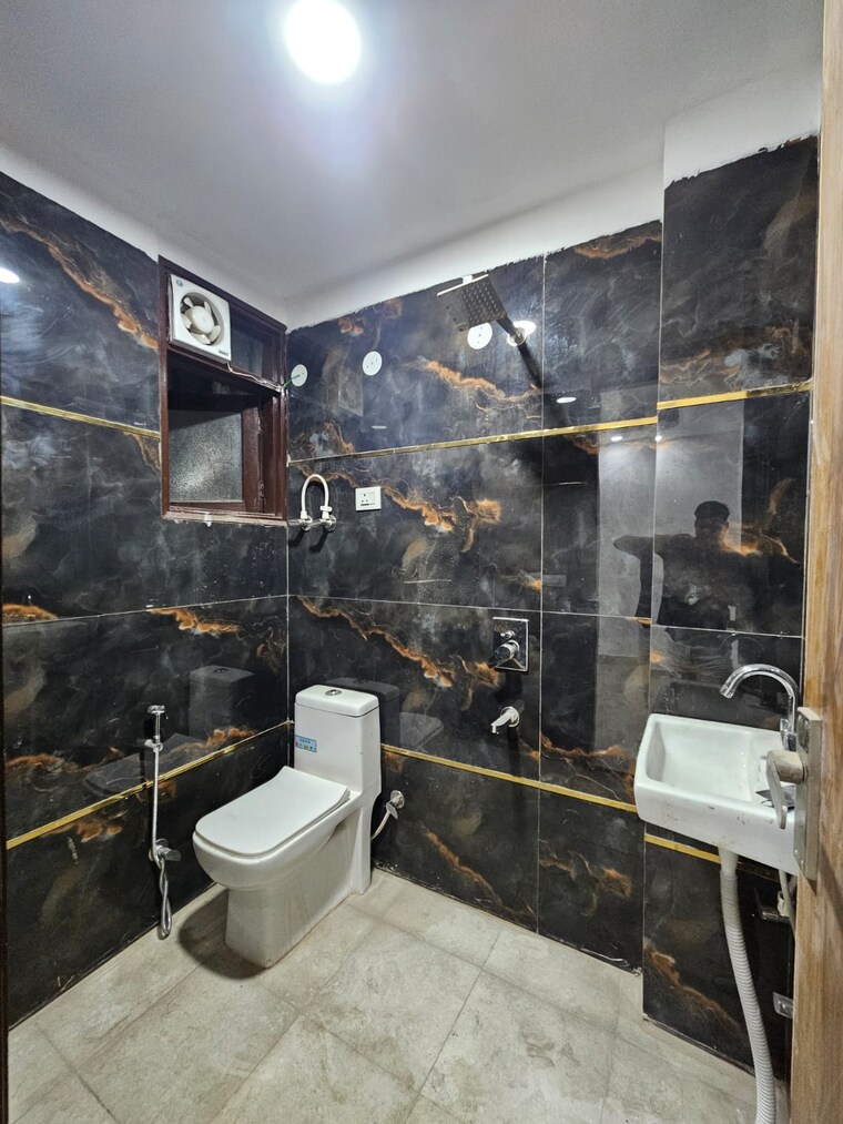 Master Bedroom, saket 2 Bedroom 850 Sq.Ft. Builder Floor In Saket Delhi 8386408