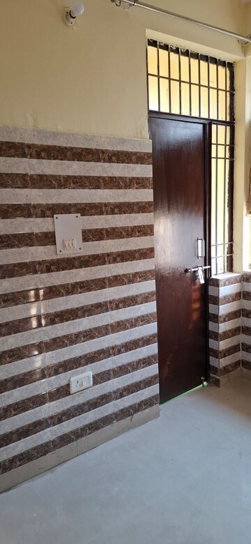 Staircase in 1 BHK Apartment at Sector 10 Greater Noida – for Rent