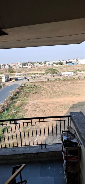 Staircase in 1 BHK Apartment at Sector 10 Greater Noida – for Rent