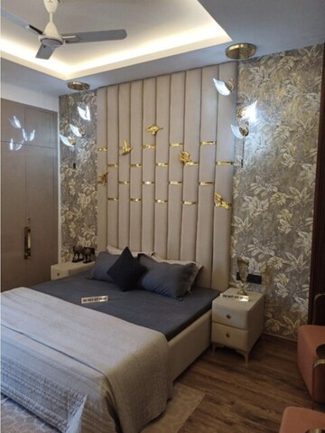 Master Bedroom in 3 BHK Builder Floor at Sector 71 – for Sale