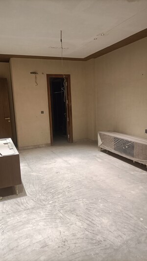 3.5 BHK Builder Floor For Sale in Paschim Vihar