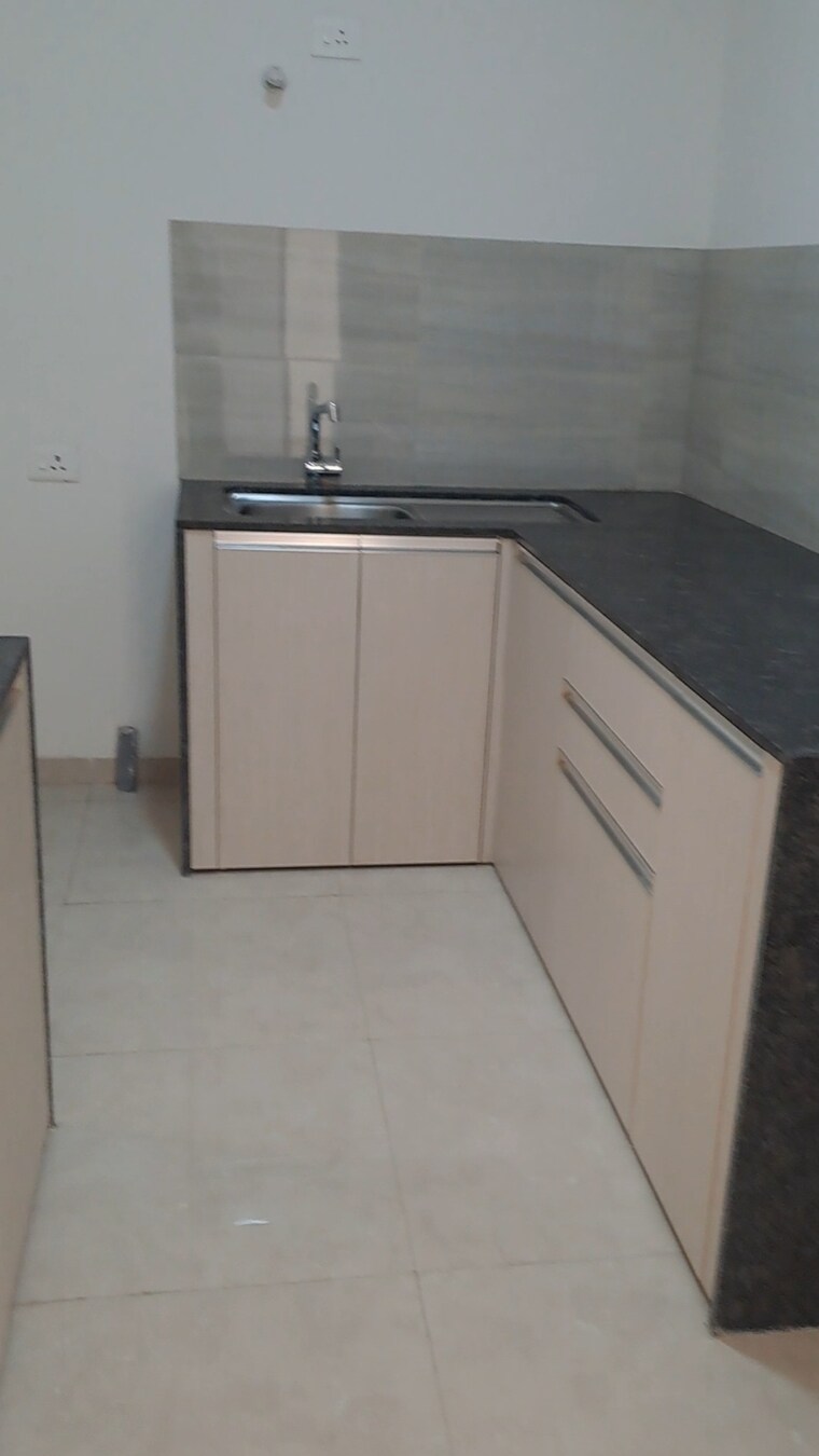 Kitchen, one-indiabulls-thane 2 Bedroom 806 Sq.Ft. Apartment In Pokhran Road No Two Thane 8386532